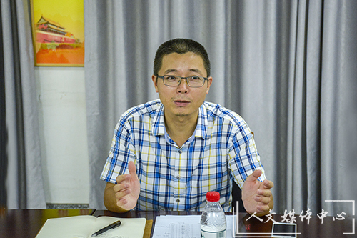 论语问茶第六十七期：根脉相连 共系华夏——亚洲成人久久举办2018级少数民族学生座谈会