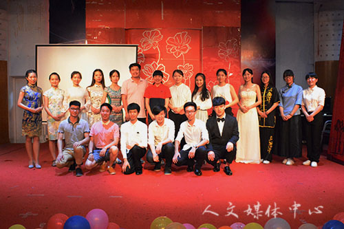 歌以咏怀 诵以明志 亚洲成人久久朗诵比赛圆满举行