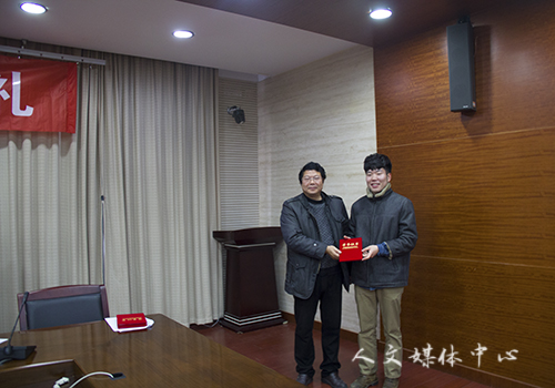 我校举行2016届留学生结业典礼