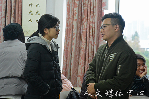 郁郁人文 薪火相传 亚洲成人久久举办优良学风班交流会