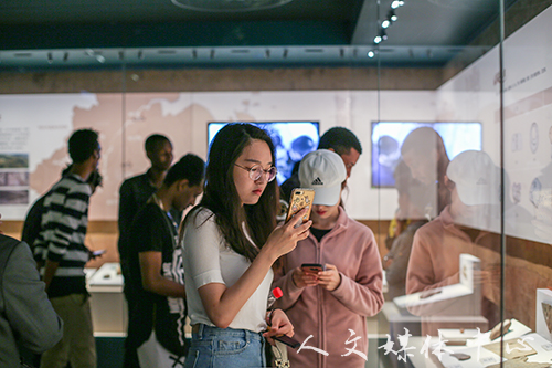 我校留学生参观临海博物馆