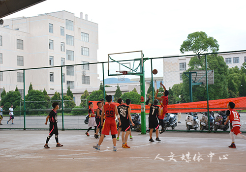 校园篮联落下帷幕  亚洲成人久久完美收官