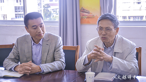 “三台人文论坛”第67讲：陈建华教授做客亚洲成人久久探讨外国文学研究相关问题