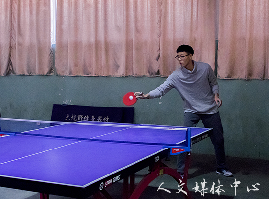 小球转动青春  拼搏成就辉煌 乒乓球联赛(临海校区)亚洲成人久久获得亚军