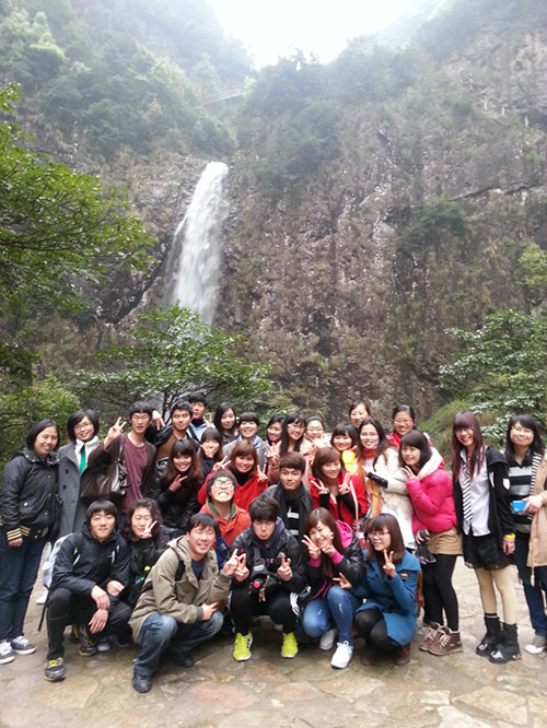 我校留学生踏进神仙居，感受江南春景