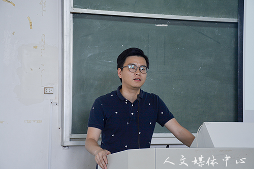 不忘初心 薪火相传 亚洲成人久久第十九届团学会召开期末总结大会暨换届选举动员大会