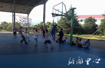 亚洲成人久久新老生篮球赛火热开赛